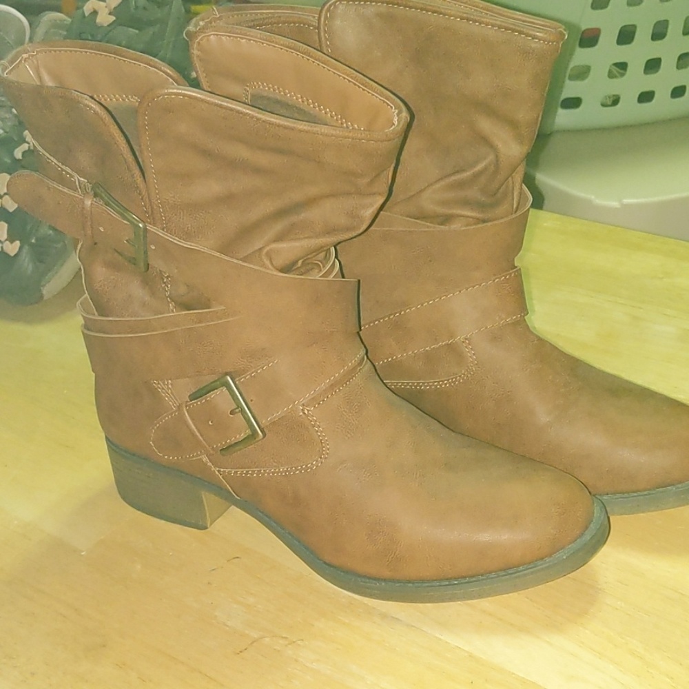 Candies brown boots